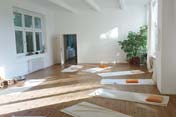 Zentrum für Yoga &amp; Stimme, Paul-Linke-Ufer 30, 10999 Berlin, Kreuzberg